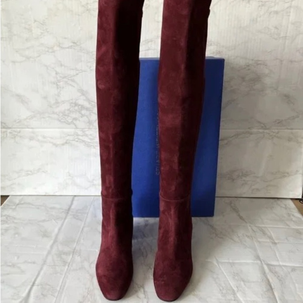 Le Chateau over the knee boots. New.